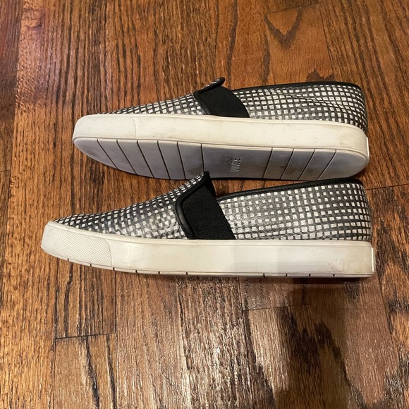 Vince classic slip on shoe - Picture 4 of 7